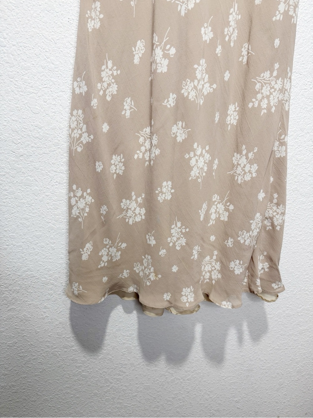 Laura Ashley Cottagecore Floral Modest Midi Ruffle Hem Dress Bias Cut - Picture 4 of 8